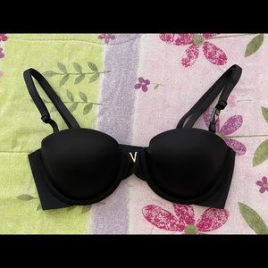 Victoria's Secret Multi-way Bra